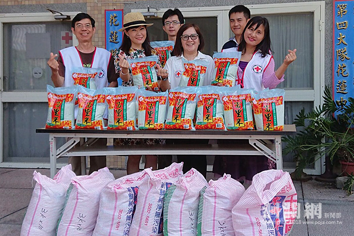 小小愛心會捐贈紅十字會240公斤白米助弱勢