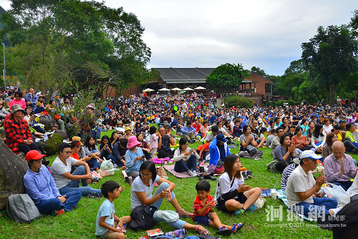 8千人坐看太魯閣峽谷音樂節