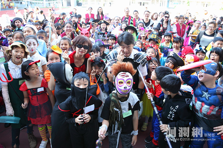 不給書就搗蛋花蓮市公所結合萬聖氛圍推廣閱讀