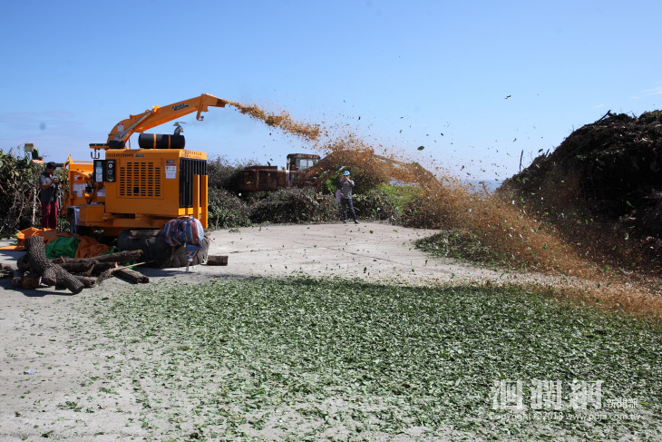 花市清潔隊添置樹木粉碎機處理樹枝樹葉變成有機