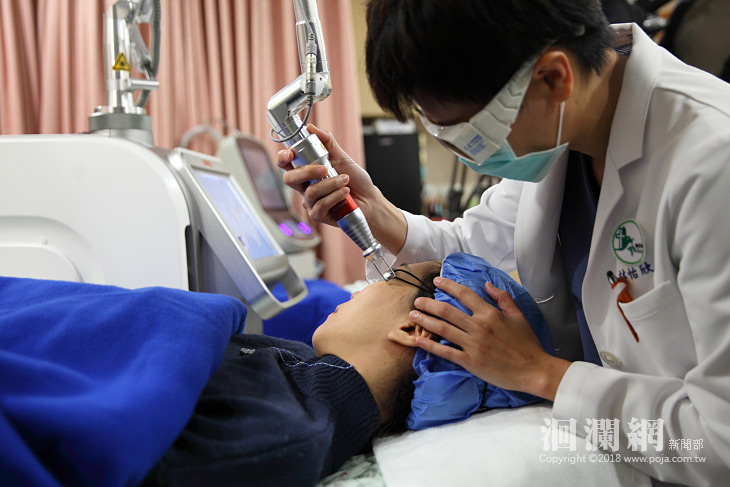 門諾引進4D皮秒雷射，向黑斑、暗沉說掰掰