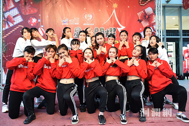 遠百星舞台 熱力迎聖誕！