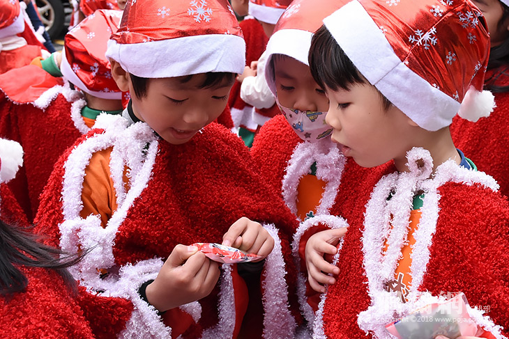 魔法森林幼兒園報佳音花蓮市公所耶誕氛圍濃