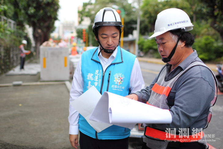 花蓮市人行道地震災後復建，提供用路人完善通行空