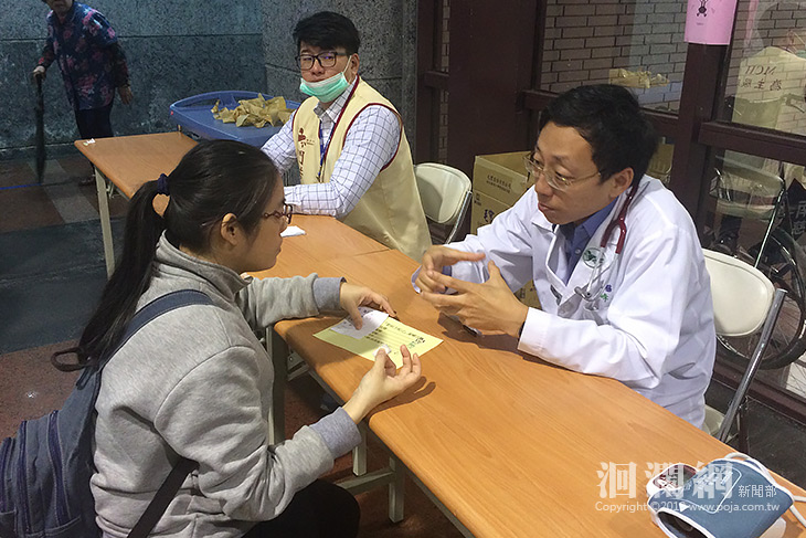 腎利方程式闖關，宣導民眾護腎保健康