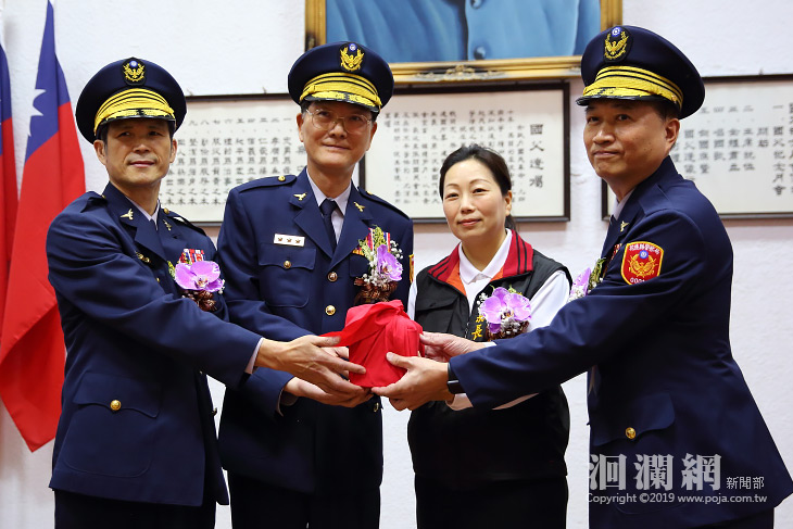 花蓮縣新任警察局長林樹徽交接布達典禮