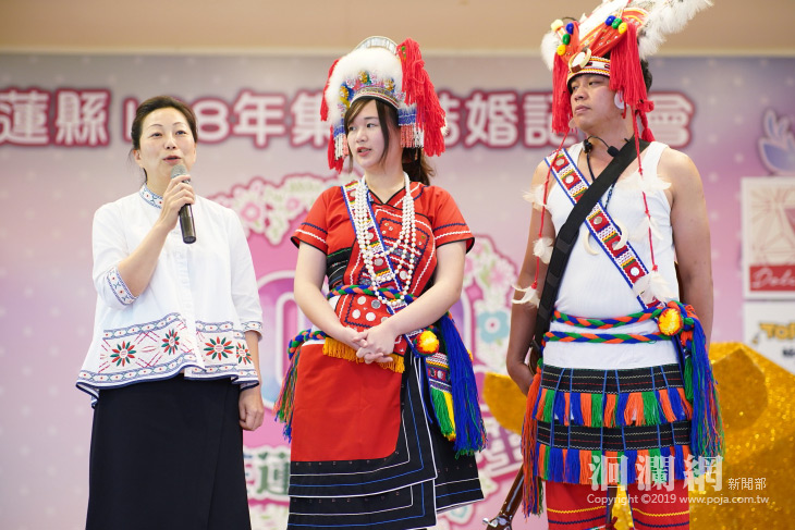 春季集團婚禮記者會，縣長徐榛蔚為新人送上祝福