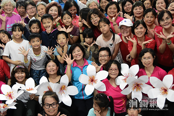 合力完成2千朵油桐花製作，5/11舉辦盛大千人匯集