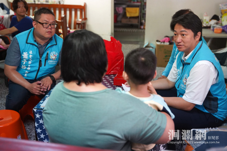 端午節將屆，魏嘉賢關切弱勢送粽到家