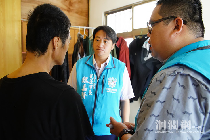 魏嘉賢探視社安網個案，盼助其度難關