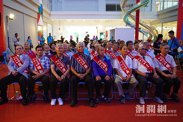 吉安鄉公所與企業合作創造22位模範父親國際尊榮