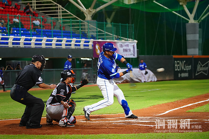 中華職棒30週年例行賽花蓮登場