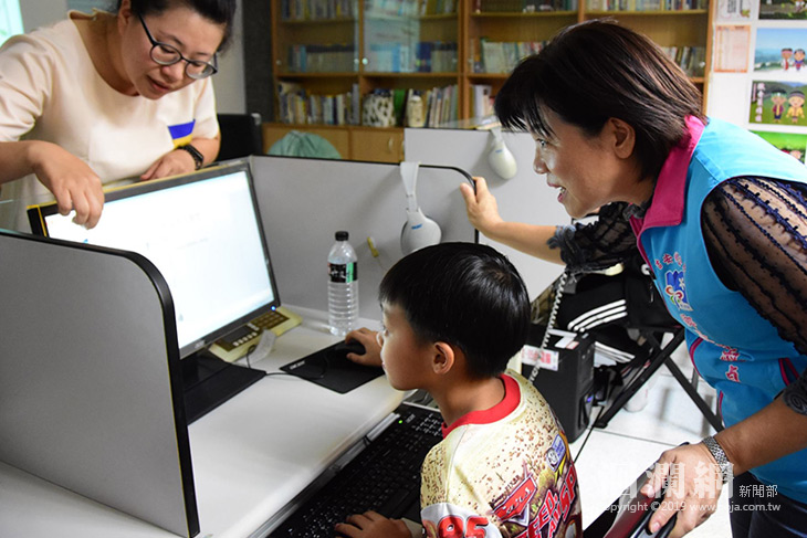 吉安暑期青少年電腦研習課程充實資訊知識素養