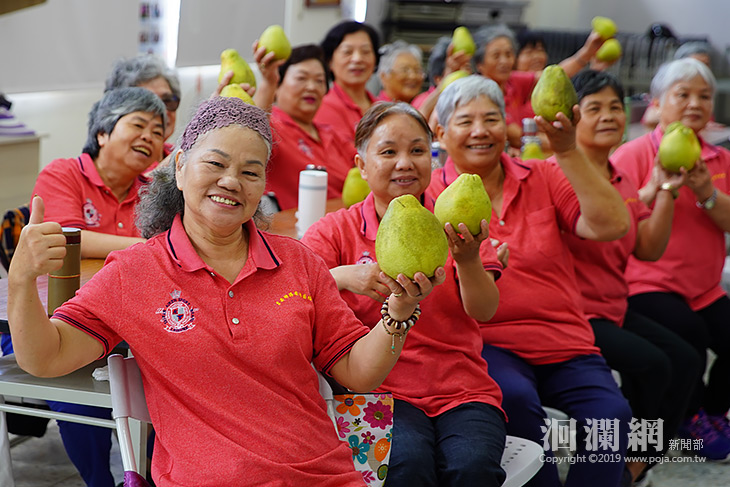 關心全鄉福氣站，游淑貞祝福長輩佳節快樂