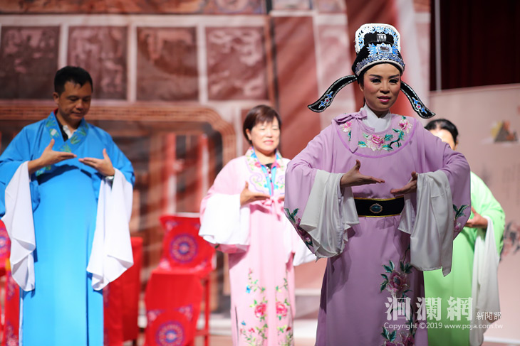 後山劇坊吉安演出，讓銀髮族重溫野台舊夢