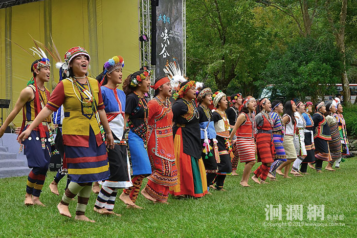 <a href=travel/taroko/2009-08-27/338.html target=_blank class=infotextkey>太魯閣</a>-05.jpg