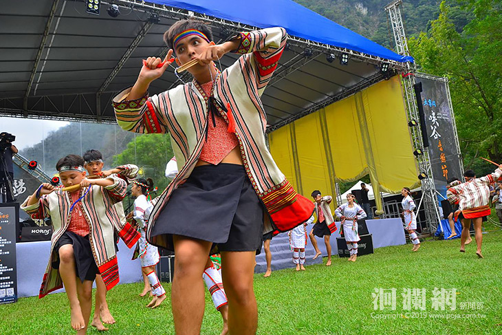 <a href=travel/taroko/2009-08-27/338.html target=_blank class=infotextkey>太魯閣</a>-02.jpg