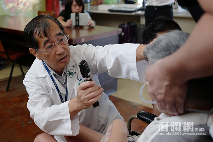 醫師節前夕，許明木獲頒花蓮醫療奉獻獎