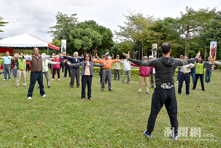 中華郵政不老運動─銀髮踏青樂悠郵
