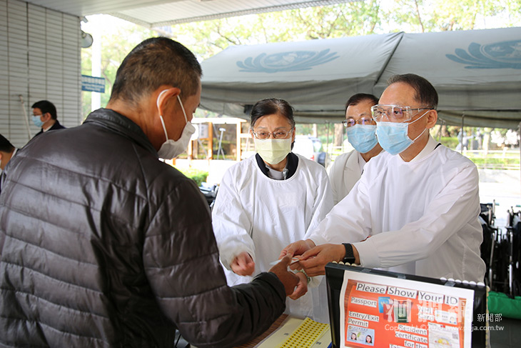 「揪甘心」的防疫力，慈濟號召投入花蓮慈院門禁管