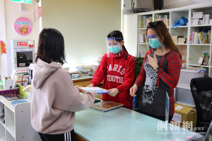 低成本!!市圖自製防護罩供所內第一線人員使用