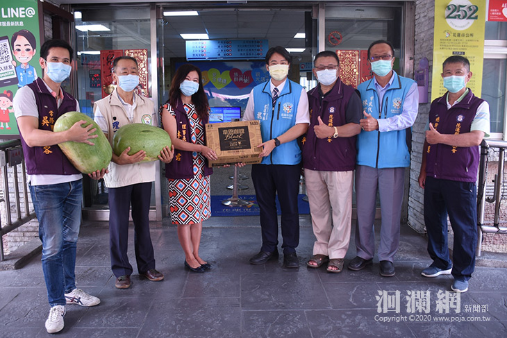 藥師公會藥劑生公會送咖啡，為基層公務人員加油打