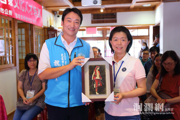 桃園市府客家事務局訪花，與花蓮市公所交流