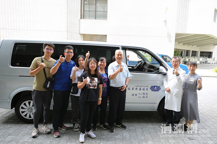 行動傳愛守護生命，實業家捐車送愛到花東