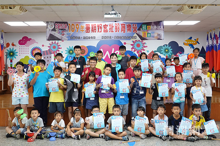 暑假扯鈴育樂營結業 孩子從拋、接中享受學習樂