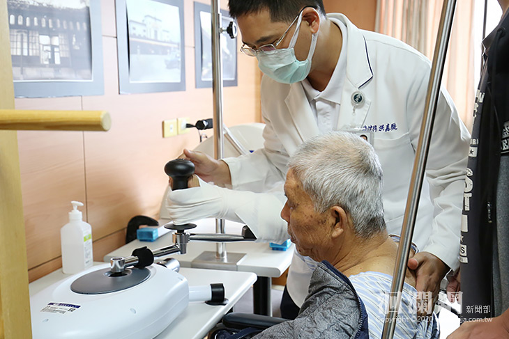 長者住院不失能，高齡友善復能教室啟用-慈濟醫院