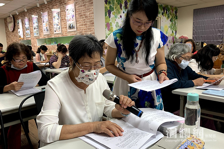 花蓮市公所大力推客語認證 魏嘉賢邀大家「共下