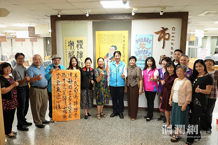 花蓮縣詩書畫協會開展 為市公所增添藝文氣息