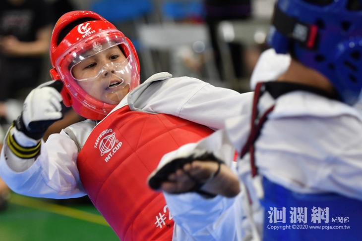 嘉里國小縣運跆拳道 狂踢13金 5銀 2銅