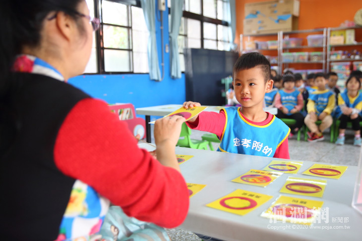 幼幼客語認證下周登場，魏嘉賢前往為孩子打氣