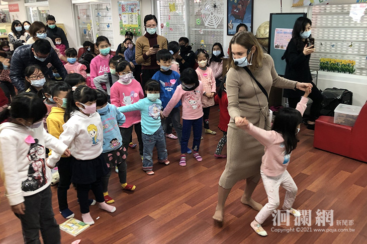 花蓮市兒童館薑餅製作，體驗俄羅斯新年