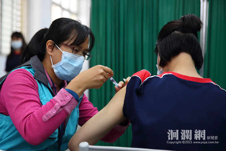 守護學生健康!!花縣衛生局辦理校園HPV疫苗接種