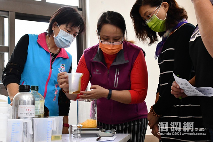 吉安鄉公所辦理「防蚊利器」研習，吸引跨鄉鎮民眾