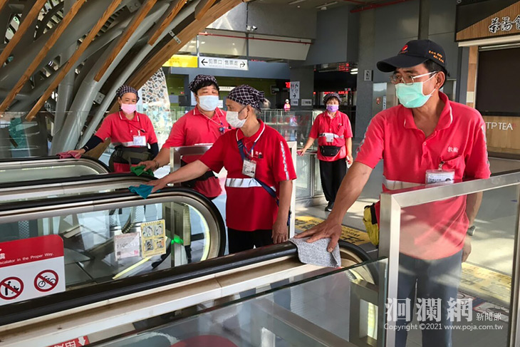 因應國內疫情升溫，臺鐵局提升防疫等級