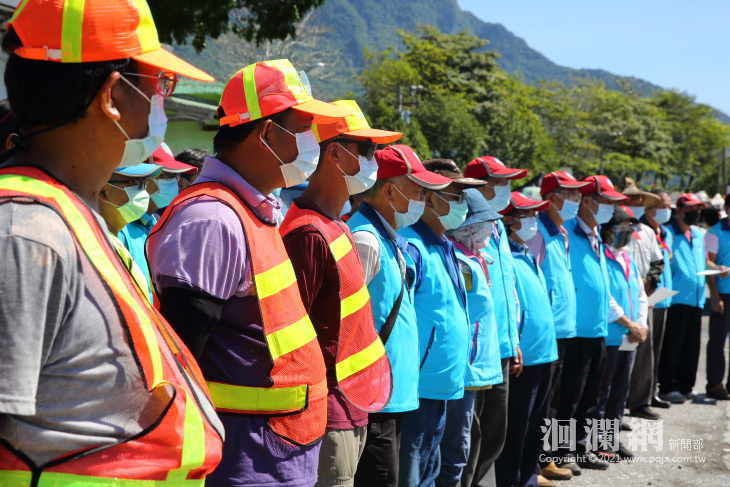 吉安鄉「全面清消總動員」主要幹道清潔隊消毒，小