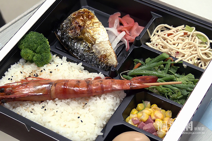 高雄市董家捐便當，感謝花蓮消防弟兄防疫辛勞