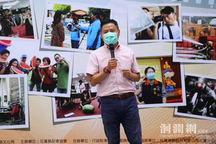 花蓮縣記者協會漏網鏡頭攝影展，有趣記者生活樣貌