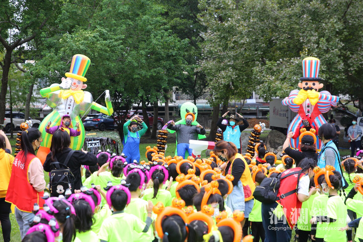 市幼辦萬聖派對 魏嘉賢與孩子們歡度萬聖節