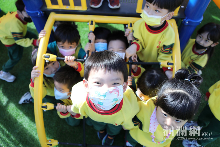 市幼汰舊換新遊具，提供孩子安全、多元的遊憩空間