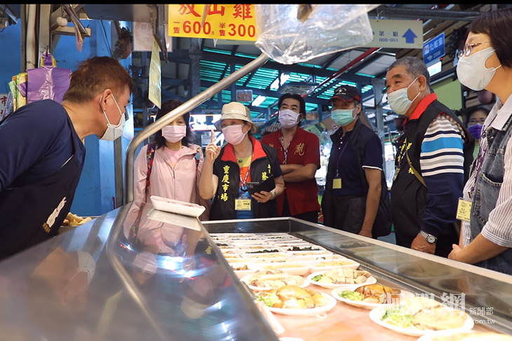 花蓮市公有零售市場縣外觀摩，首站參訪汐止區秀豐