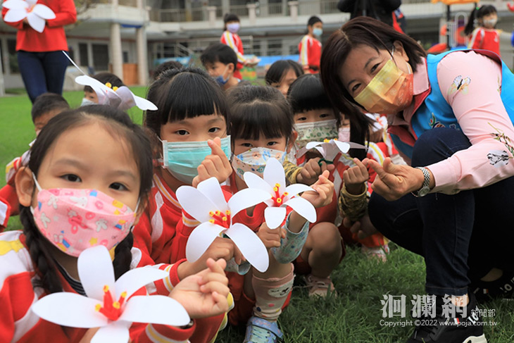 舞動桐花繽紛吉安，鄉立幼兒園歡度創意兒童節