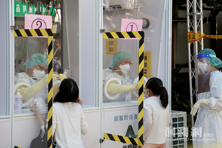 防疫人員疲於奔命，縣議員攜手在地店家送暖