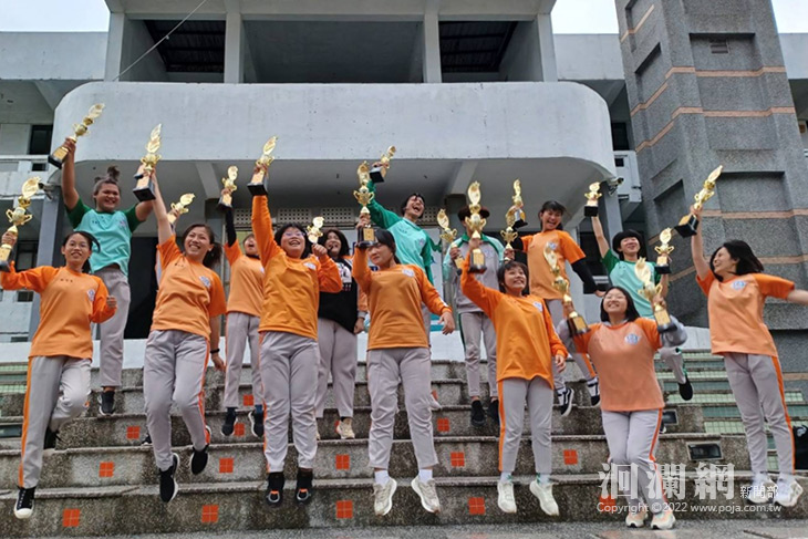 上騰畢業典禮線上轉播展現多元學習成果