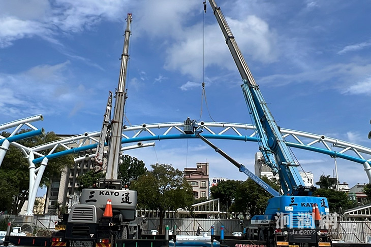 中山公園風雨球場日前上樑 施工順利可望年底前