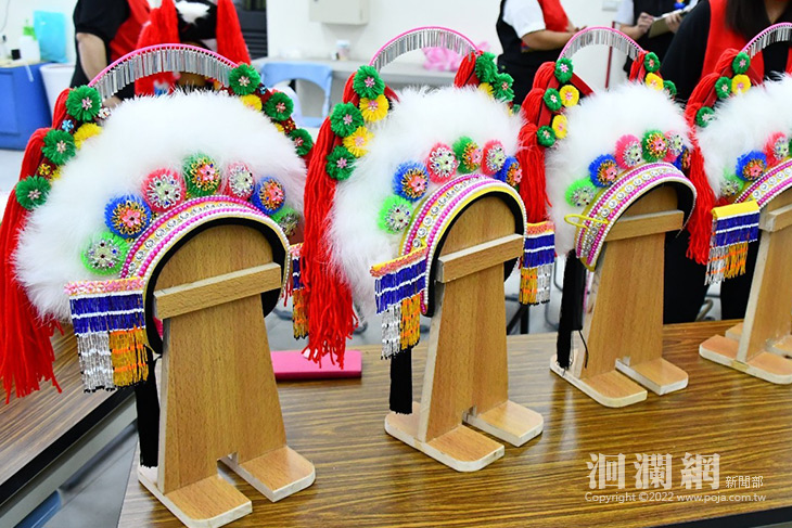 游淑貞力推部落傳統頭飾研習，創意傳承原民文化精