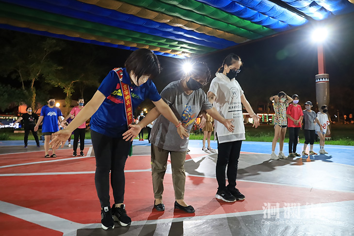 吉安原鄉舞動熱力憶起相聚  游淑貞陪同部落團練